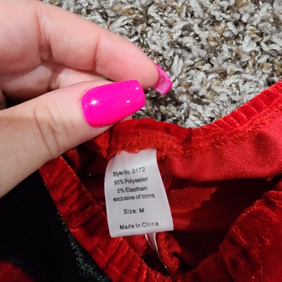 Sexy Santa outfit - Picture 2 of 2